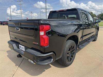2024 Chevrolet Silverado 1500 RST Crew Cab 4x4 - Photo 5 - Lone Tree, IA 52755