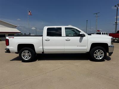 2018 Chevrolet Silverado 1500 LT Crew 4x4 - Photo 5 - Lone Tree, IA 52755