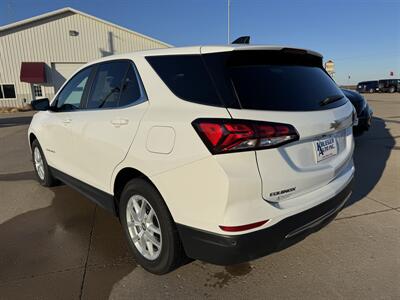 2022 Chevrolet Equinox LT   - Photo 5 - Lone Tree, IA 52755