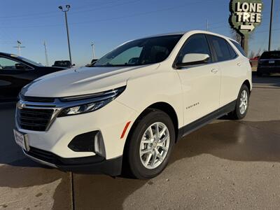 2022 Chevrolet Equinox LT   - Photo 2 - Lone Tree, IA 52755