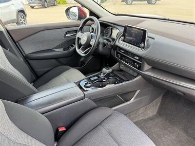2023 Nissan Rogue SV AWD - Photo 17 - Lone Tree, IA 52755