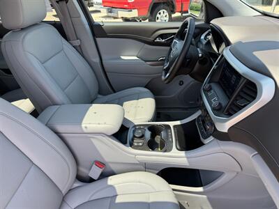 2023 GMC Acadia SLT  AWD - Photo 18 - Lone Tree, IA 52755