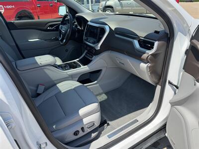 2023 GMC Acadia SLT  AWD - Photo 22 - Lone Tree, IA 52755