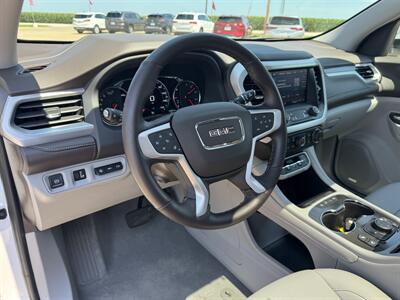 2023 GMC Acadia SLT  AWD - Photo 8 - Lone Tree, IA 52755