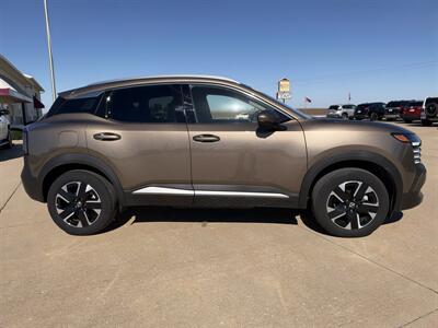 2025 Nissan Kicks SR  AWD - Photo 4 - Lone Tree, IA 52755