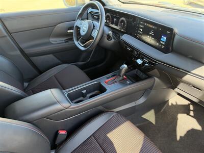 2025 Nissan Kicks SR  AWD - Photo 14 - Lone Tree, IA 52755
