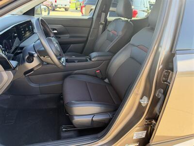 2025 Nissan Kicks SR  AWD - Photo 8 - Lone Tree, IA 52755