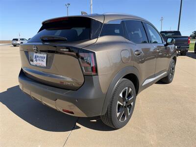 2025 Nissan Kicks SR  AWD - Photo 6 - Lone Tree, IA 52755