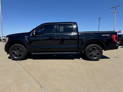 2022 Ford F-150 XLT  Crew Cab 4x4 - Photo 4 - Lone Tree, IA 52755