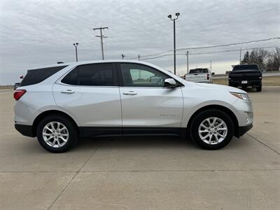 2021 Chevrolet Equinox LT   - Photo 3 - Lone Tree, IA 52755