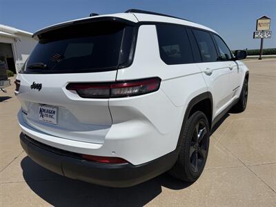 2022 Jeep Grand Cherokee L Altitude  4x4 - Photo 5 - Lone Tree, IA 52755