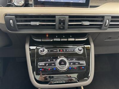 2021 Lincoln Corsair Reserve  AWD - Photo 12 - Lone Tree, IA 52755