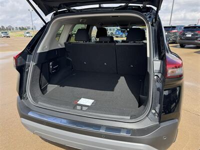 2023 Nissan Rogue SV Midnight Edition  AWD - Photo 17 - Lone Tree, IA 52755