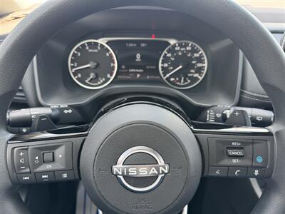 2023 Nissan Rogue SV Midnight Edition  AWD - Photo 10 - Lone Tree, IA 52755