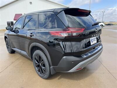 2023 Nissan Rogue SV Midnight Edition  AWD - Photo 5 - Lone Tree, IA 52755
