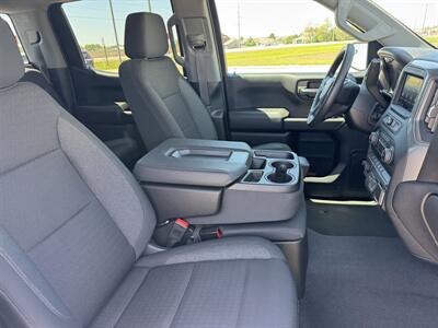 2024 Chevrolet Silverado 1500 Custom Crew Cab 4x4 - Photo 14 - Lone Tree, IA 52755