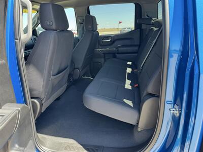 2024 Chevrolet Silverado 1500 Custom Crew Cab 4x4 - Photo 13 - Lone Tree, IA 52755