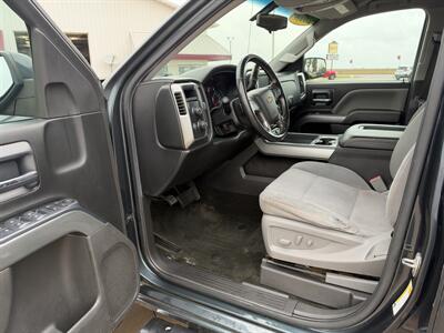 2018 Chevrolet Silverado 1500 LT Crew Cab 4x4 - Photo 9 - Lone Tree, IA 52755