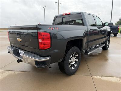 2018 Chevrolet Silverado 1500 LT Crew Cab 4x4 - Photo 3 - Lone Tree, IA 52755
