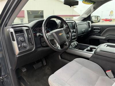 2018 Chevrolet Silverado 1500 LT Crew Cab 4x4 - Photo 7 - Lone Tree, IA 52755