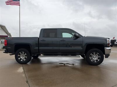 2018 Chevrolet Silverado 1500 LT Crew Cab 4x4 - Photo 6 - Lone Tree, IA 52755