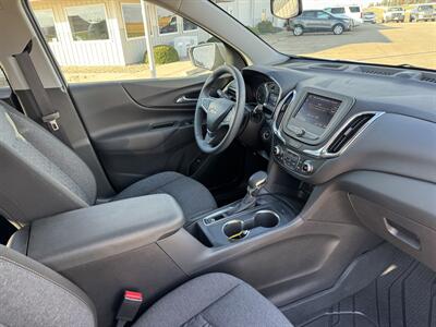 2024 Chevrolet Equinox LT  AWD - Photo 13 - Lone Tree, IA 52755