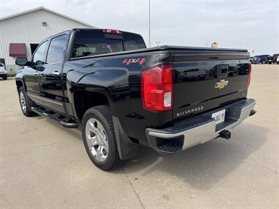2018 Chevrolet Silverado 1500 LTZ  Crew Cab 4x4 - Photo 5 - Lone Tree, IA 52755
