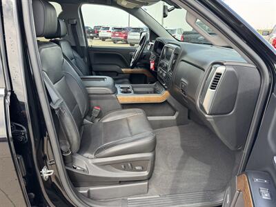 2018 Chevrolet Silverado 1500 LTZ  Crew Cab 4x4 - Photo 14 - Lone Tree, IA 52755