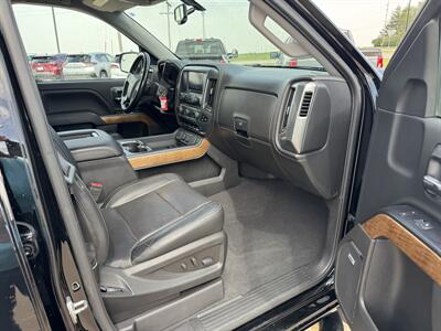 2018 Chevrolet Silverado 1500 LTZ  Crew Cab 4x4 - Photo 15 - Lone Tree, IA 52755