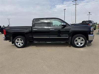 2018 Chevrolet Silverado 1500 LTZ  Crew Cab 4x4 - Photo 4 - Lone Tree, IA 52755