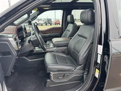 2023 Ford F-150 Lariat  Crew Cab 4x4 - Photo 8 - Lone Tree, IA 52755