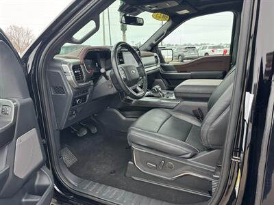 2023 Ford F-150 Lariat  Crew Cab 4x4 - Photo 10 - Lone Tree, IA 52755