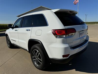 2022 Jeep Grand Cherokee Limited  4x4 - Photo 4 - Lone Tree, IA 52755