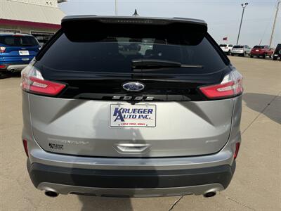 2022 Ford Edge Titanium  AWD - Photo 16 - Lone Tree, IA 52755