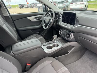 2024 Chevrolet Blazer LT   - Photo 15 - Lone Tree, IA 52755