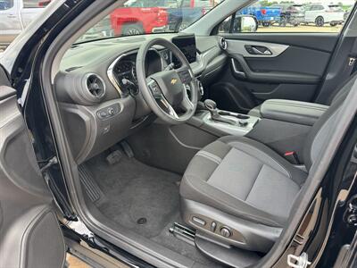 2024 Chevrolet Blazer LT   - Photo 9 - Lone Tree, IA 52755