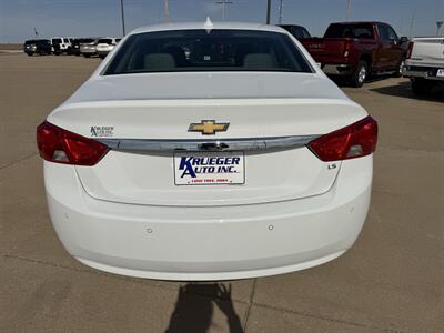 2015 Chevrolet Impala LS   - Photo 17 - Lone Tree, IA 52755