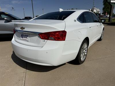 2015 Chevrolet Impala LS   - Photo 4 - Lone Tree, IA 52755