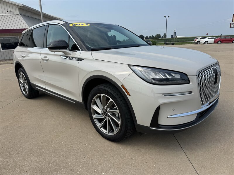 2023 Lincoln Corsair Standard  AWD - Photo 1 - Lone Tree, IA 52755