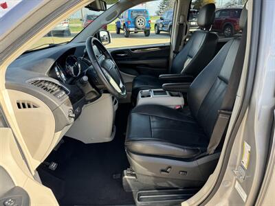 2014 Chrysler Town & Country Touring   - Photo 7 - Lone Tree, IA 52755