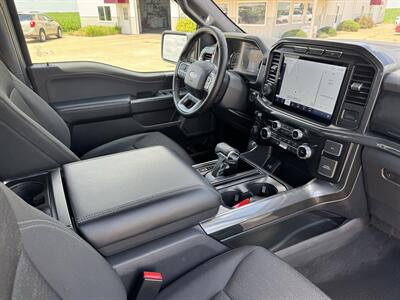 2023 Ford F-150 XLT  Crew Cab 4x4 - Photo 18 - Lone Tree, IA 52755