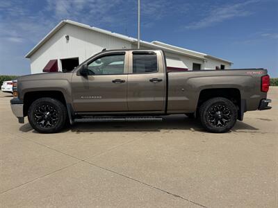 2015 Chevrolet Silverado 1500 Work Truck Double Cab 4x4 - Photo 5 - Lone Tree, IA 52755