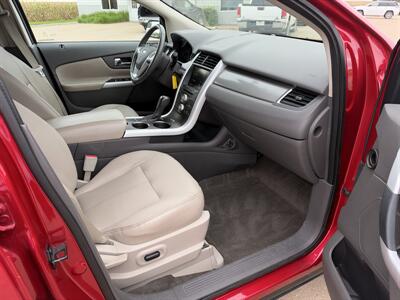 2012 Ford Edge SEL  AWD - Photo 13 - Lone Tree, IA 52755