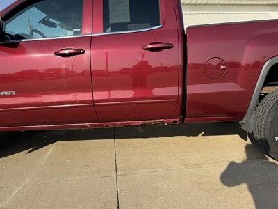 2015 GMC Sierra 1500 SLE  Double Cab 4x4 - Photo 6 - Lone Tree, IA 52755