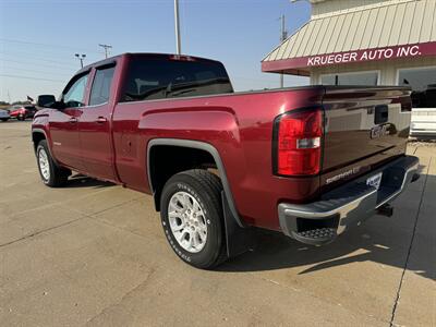 2015 GMC Sierra 1500 SLE  Double Cab 4x4 - Photo 7 - Lone Tree, IA 52755