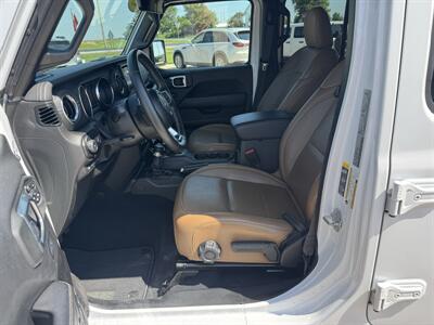 2022 Jeep Wrangler Unlimited Sahara 4xe  4x4 - Photo 10 - Lone Tree, IA 52755