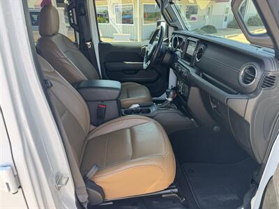 2022 Jeep Wrangler Unlimited Sahara 4xe  4x4 - Photo 17 - Lone Tree, IA 52755