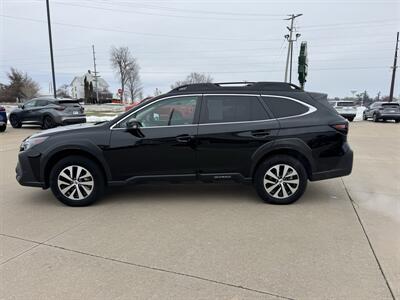 2024 Subaru Outback Premium  AWD - Photo 5 - Lone Tree, IA 52755