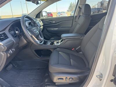 2023 GMC Acadia SLE Elevation AWD  AWD - Photo 8 - Lone Tree, IA 52755