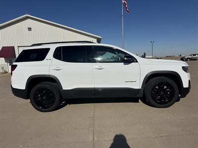 2023 GMC Acadia SLE Elevation AWD  AWD - Photo 4 - Lone Tree, IA 52755